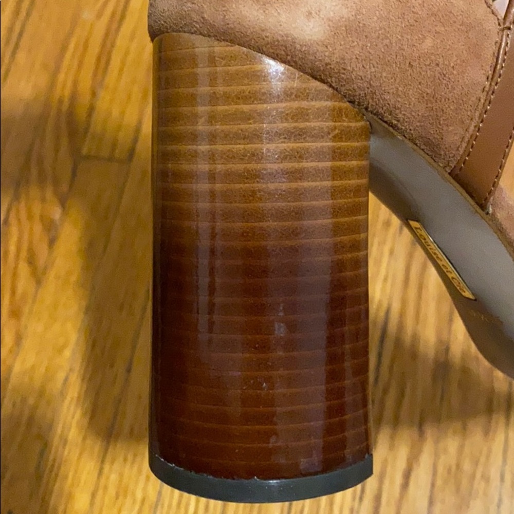 Louise Et Cie Two Toned Block Heels - Picture 5 of 7